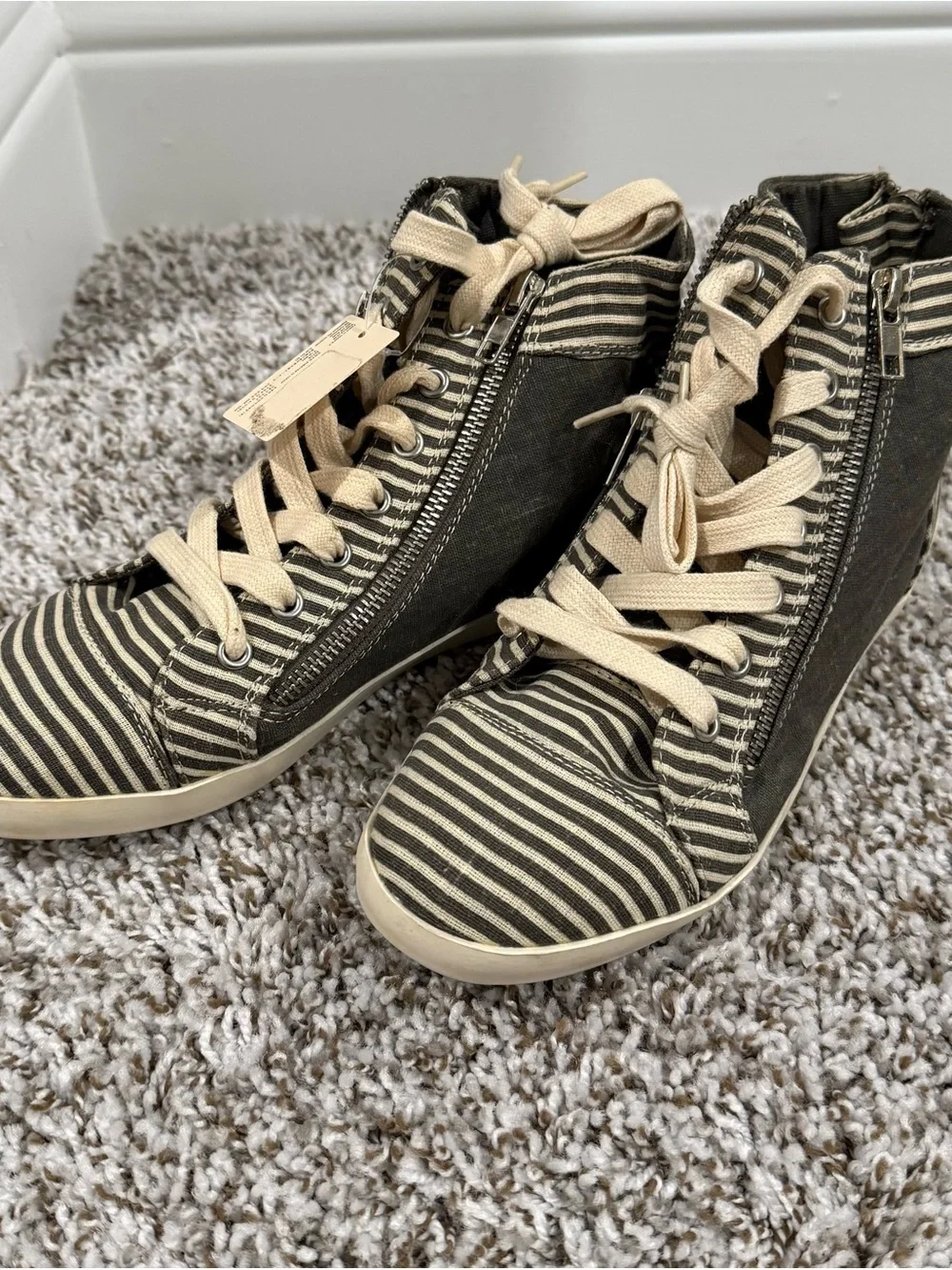 Forever 21 Black & Cream Striped High-Top Sneakers